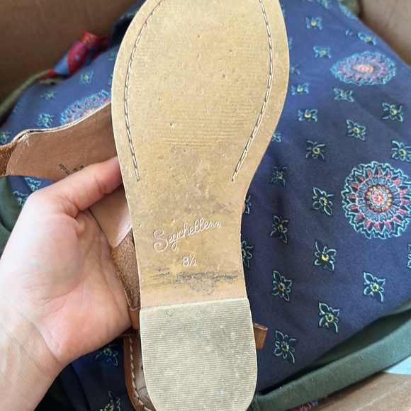 Seychelles Leather Sandals 8.5 - Picture 2 of 2